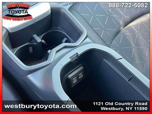 Used 2025 Toyota RAV4 XLE image 35