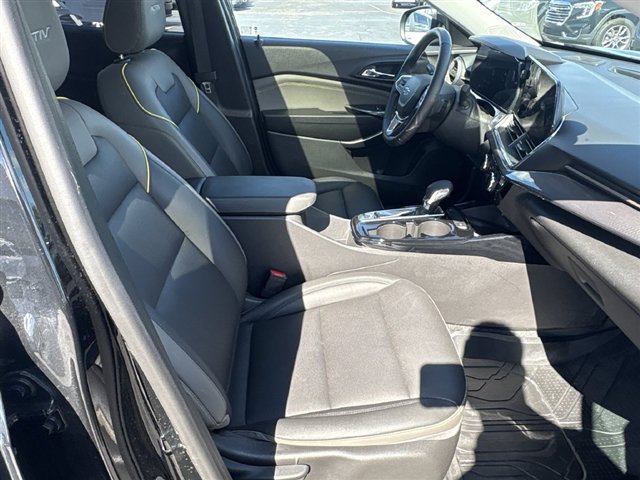 Certified 2024 Chevrolet Trax ACTIV w/ Sunroof Package FWD image 27