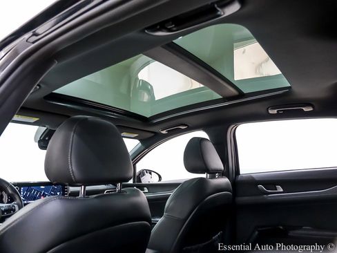 Used 2024 Kia K5 GT-Line image 17