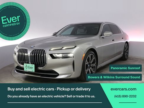 Used 2023 BMW i7 xDrive60 AWD/4WD image 1