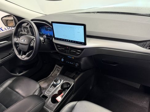 Used 2025 Ford Escape Platinum image 22