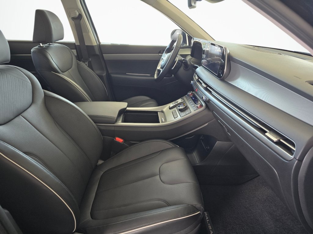 Used 2025 Hyundai Palisade SEL AWD/4WD image 43