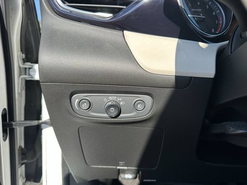 Used 2020 Buick Encore GX Select w/ Sport Touring Package FWD image 30