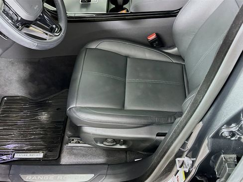 Used 2024 Land Rover Range Rover Velar Dynamic SE image 26