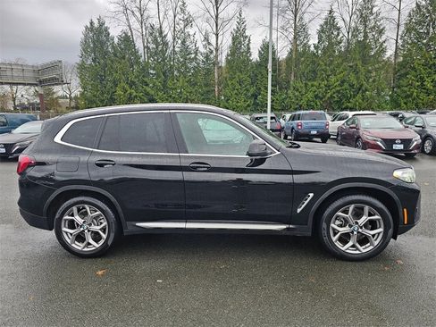 Used 2024 BMW X3 xDrive30i image 4