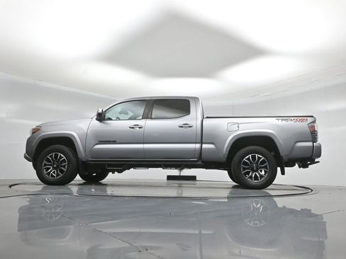 Used 2021 Toyota Tacoma TRD Sport w/ Technology Package image 50