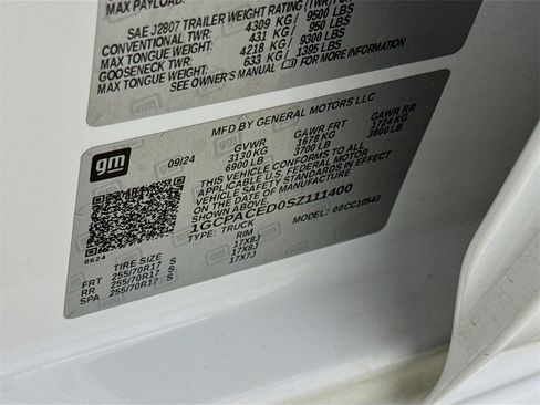 Certified 2025 Chevrolet Silverado 1500 LT image 30