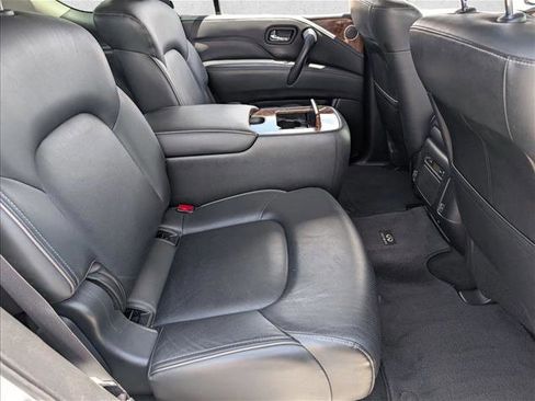 Used 2019 INFINITI QX80 Luxe AWD/4WD image 19