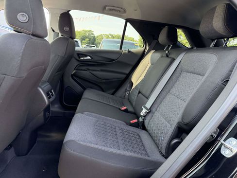 Certified 2024 Chevrolet Equinox LT FWD image 14