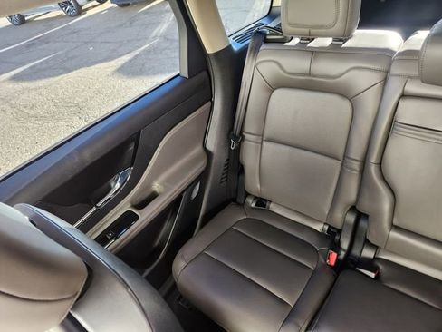 New 2026 Lincoln Corsair Premiere image 13