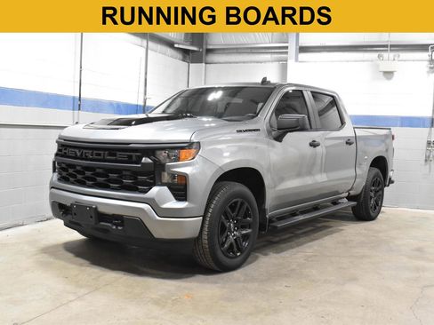 Used 2023 Chevrolet Silverado 1500 Custom w/ LPO, Dark Essentials Package AWD/4WD image 4