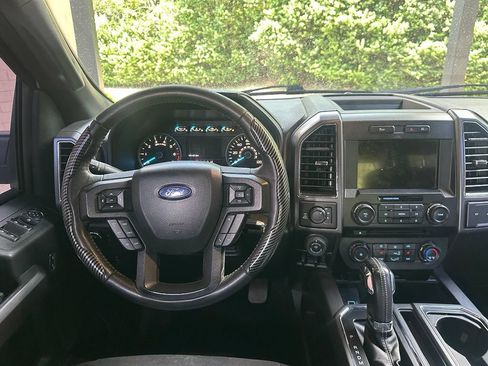 Used 2018 Ford F150 XLT w/ Equipment Group 302A Luxury AWD/4WD image 15