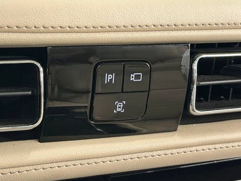 Used 2020 Lincoln Aviator Reserve w/ Equipment Group 202A AWD/4WD image 13