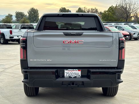 Used 2026 GMC Sierra EV Elevation AWD/4WD image 14
