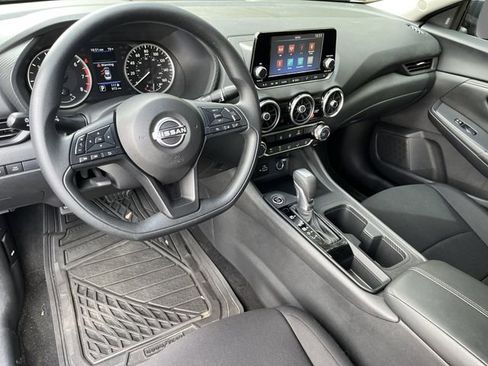 Used 2025 Nissan Sentra S FWD image 14