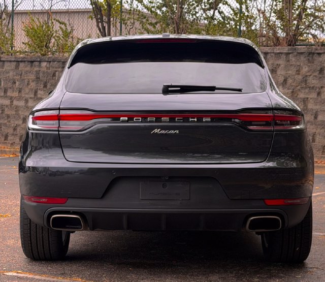 Used 2023 Porsche Macan AWD/4WD image 41