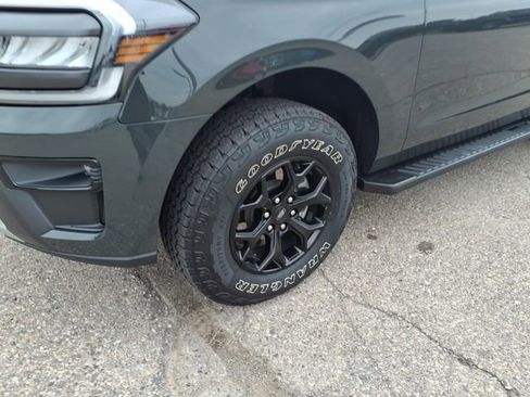 Used 2023 Ford Expedition Timberline AWD/4WD image 4
