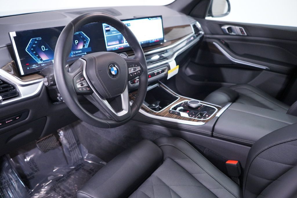 Used 2026 BMW X5 sDrive40i RWD image 6