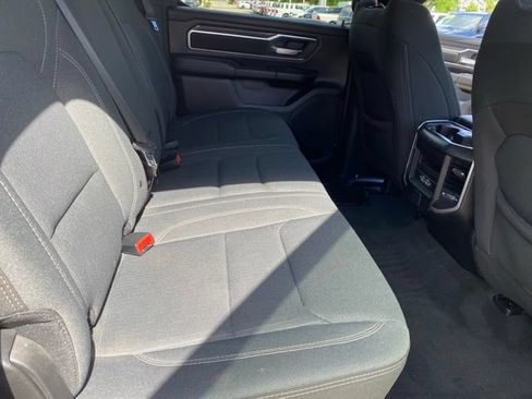 Used 2023 RAM 1500 Big Horn AWD/4WD image 32