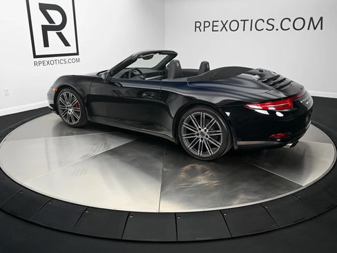Used 2015 Porsche 911 Carrera 4 AWD/4WD image 18