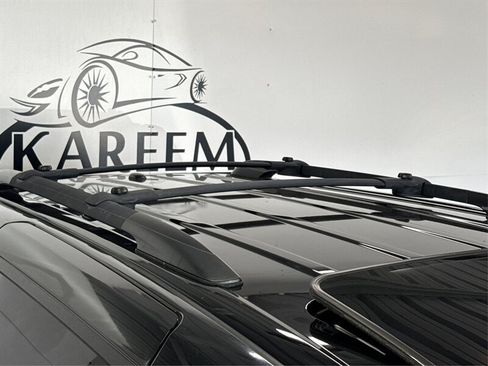 Used 2016 Toyota Sienna SE w/ SE Preferred Package FWD image 18