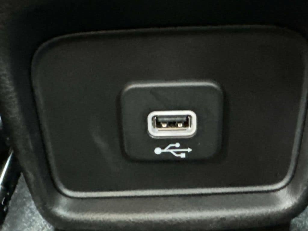 Used 2020 Jeep Compass Latitude AWD/4WD image 18