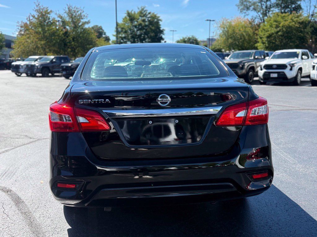 Used 2019 Nissan Sentra S FWD image 6