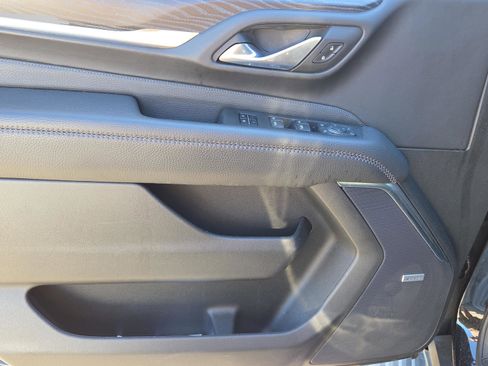 Used 2023 GMC Yukon XL Denali w/ Denali Reserve Package image 20