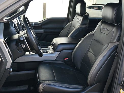 Used 2018 Ford F150 Raptor w/ Equipment Group 802A Luxury image 13