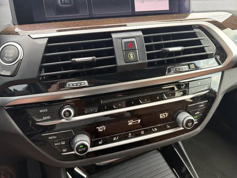 Used 2019 BMW X3 sDrive30i w/ Premium Package RWD image 32