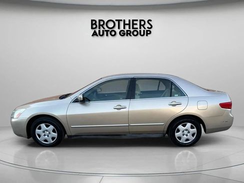 Used 2005 Honda Accord LX image 4