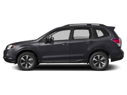 Used 2018 Subaru Forester 2.5i Premium w/ All-Weather Package AWD/4WD image 6