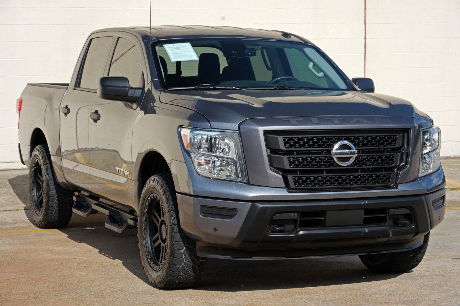Used 2021 Nissan Titan SV w/ SV Convenience Package AWD/4WD image 49