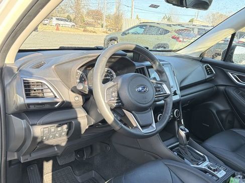 Used 2021 Subaru Forester Touring w/ Popular Package #2 image 6