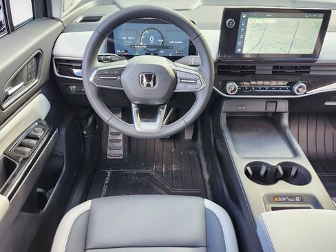 New 2026 Honda Prologue Touring image 8