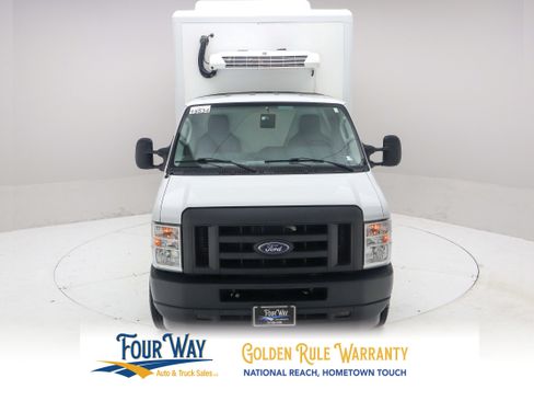 Used 2023 Ford E-350 and Econoline 350 Super Duty w/ Power Windows & Locks Group RWD image 8