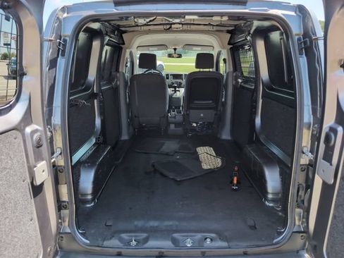 Used 2021 Nissan NV200 S w/ Sliding Door Glass Package FWD image 6