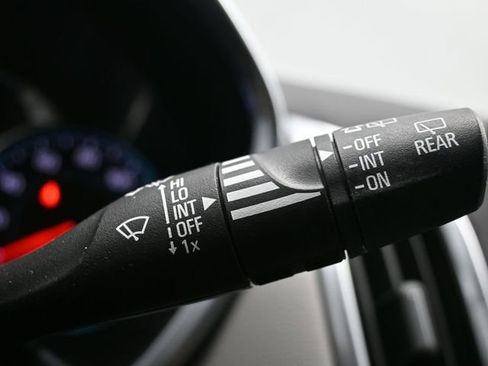 Used 2023 Chevrolet Equinox LS w/ LS Convenience Package image 30