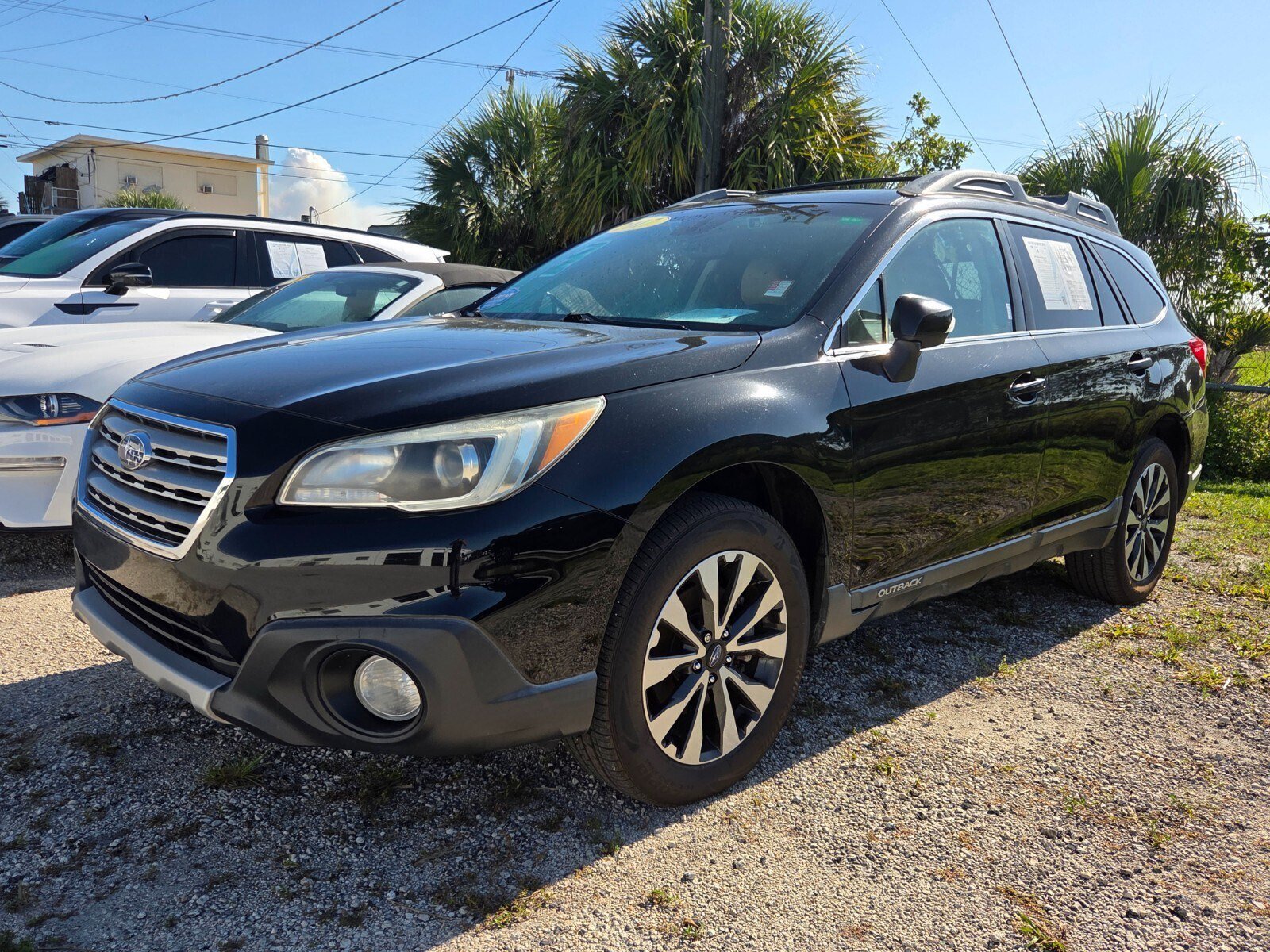 Used 2017 Subaru Outback 2.5i Limited AWD/4WD image 2