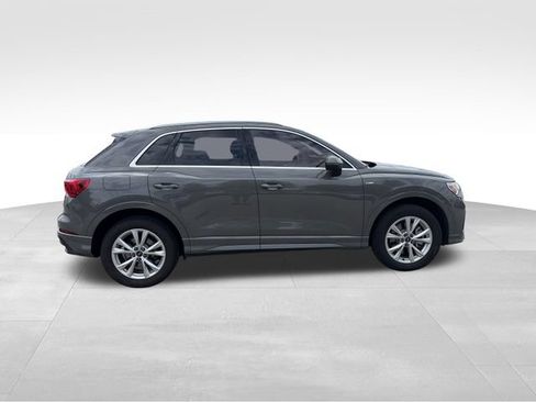Used 2025 Audi Q3 2.0T Premium AWD/4WD image 7