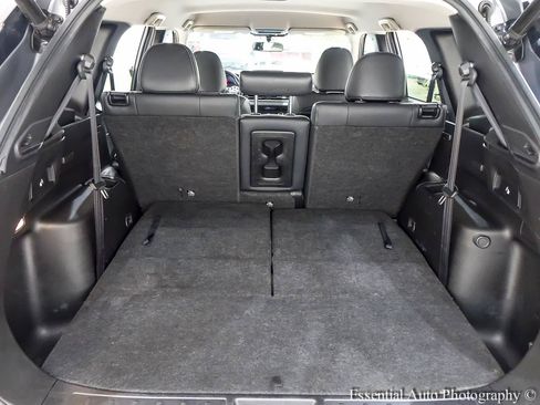 Used 2023 Mitsubishi Outlander SE AWD/4WD image 30