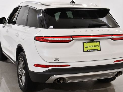 Used 2022 Lincoln Corsair AWD w/ Equipment Group 101A image 14