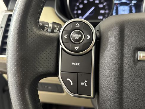 Used 2016 Land Rover Range Rover Sport HSE image 20