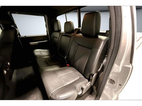 Used 2015 Ford F250 Lariat w/ Chrome Package image 26