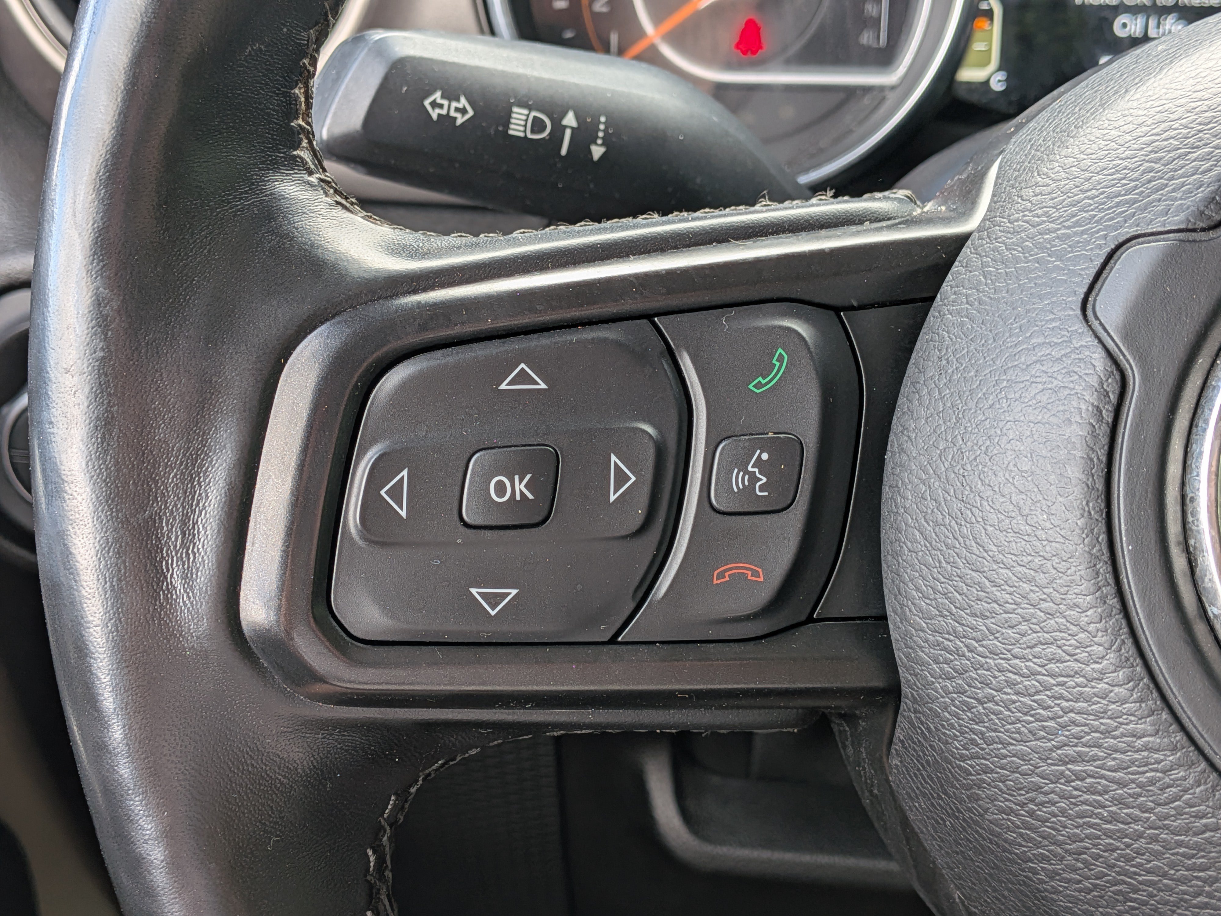 Used 2020 Jeep Gladiator Sport w/ Quick Order Package 24S AWD/4WD image 22