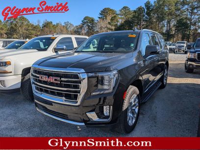 Used 2023 GMC Yukon SLT w/ SLT Premium Package