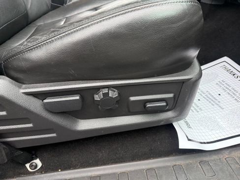 Used 2009 Ford F250 Lariat image 35