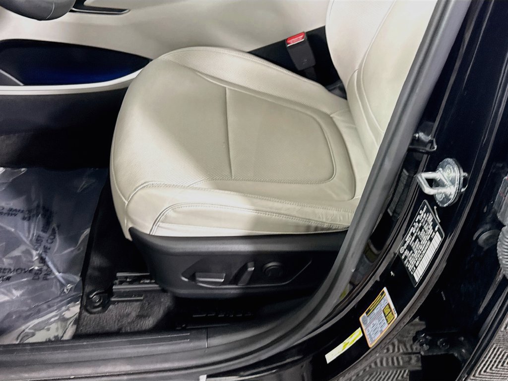 Used 2022 Hyundai Tucson Limited AWD/4WD image 25