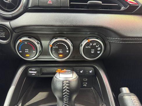 Used 2024 MAZDA MX-5 Miata RF Grand Touring w/ Weather Package image 18