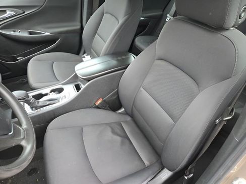 Used 2024 Chevrolet Malibu LT image 11